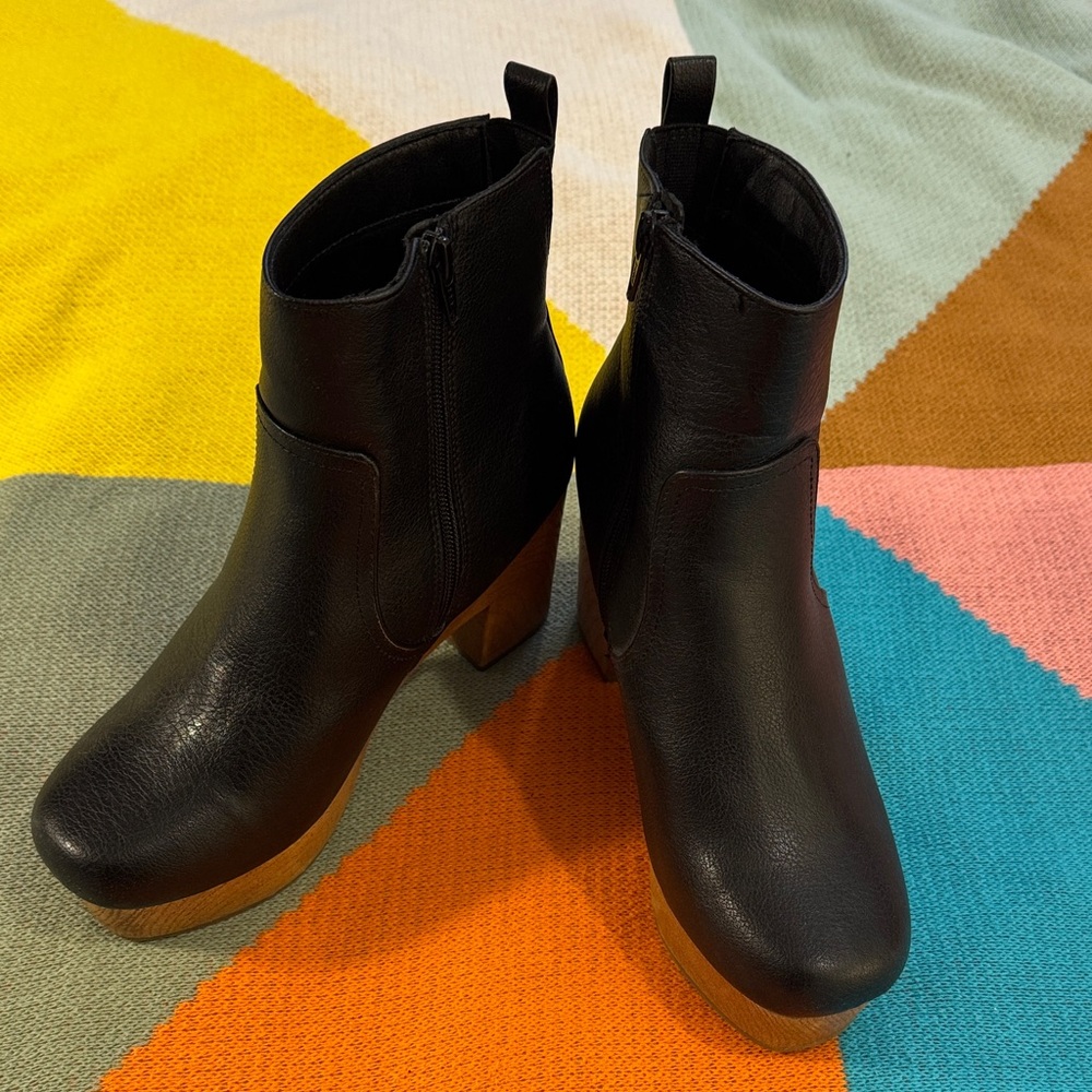 Universal Thread Black Platform Ankle Clog Boots … - image 2